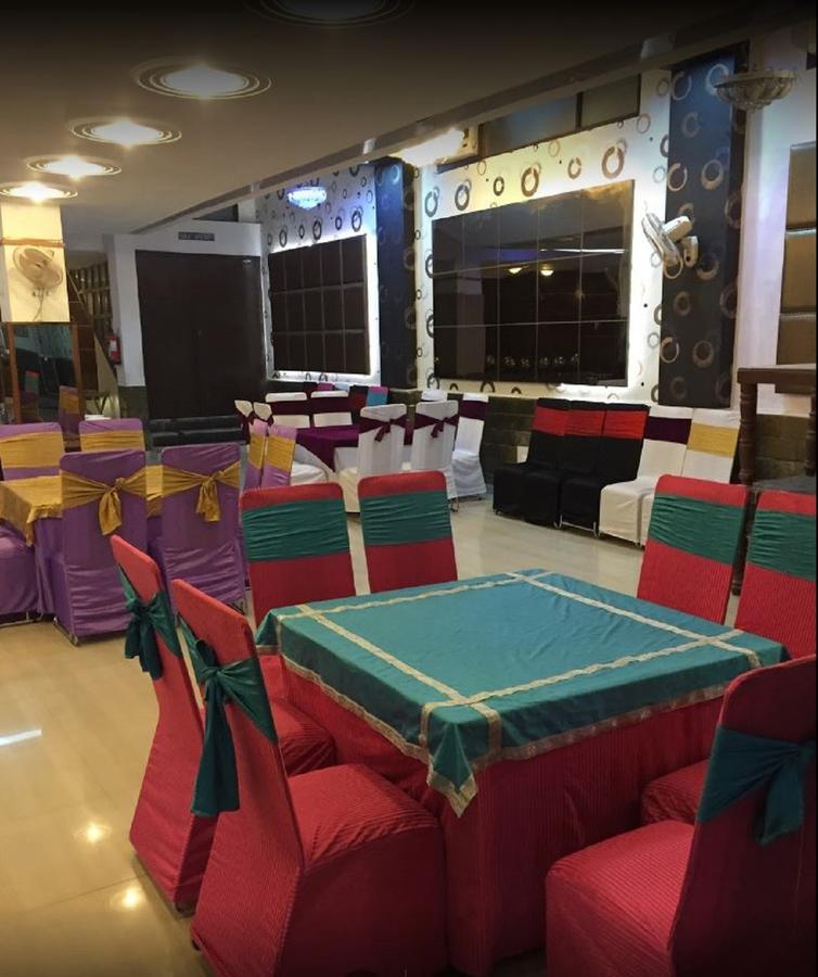 Hotel Invitation Inn Faridabad Buitenkant foto